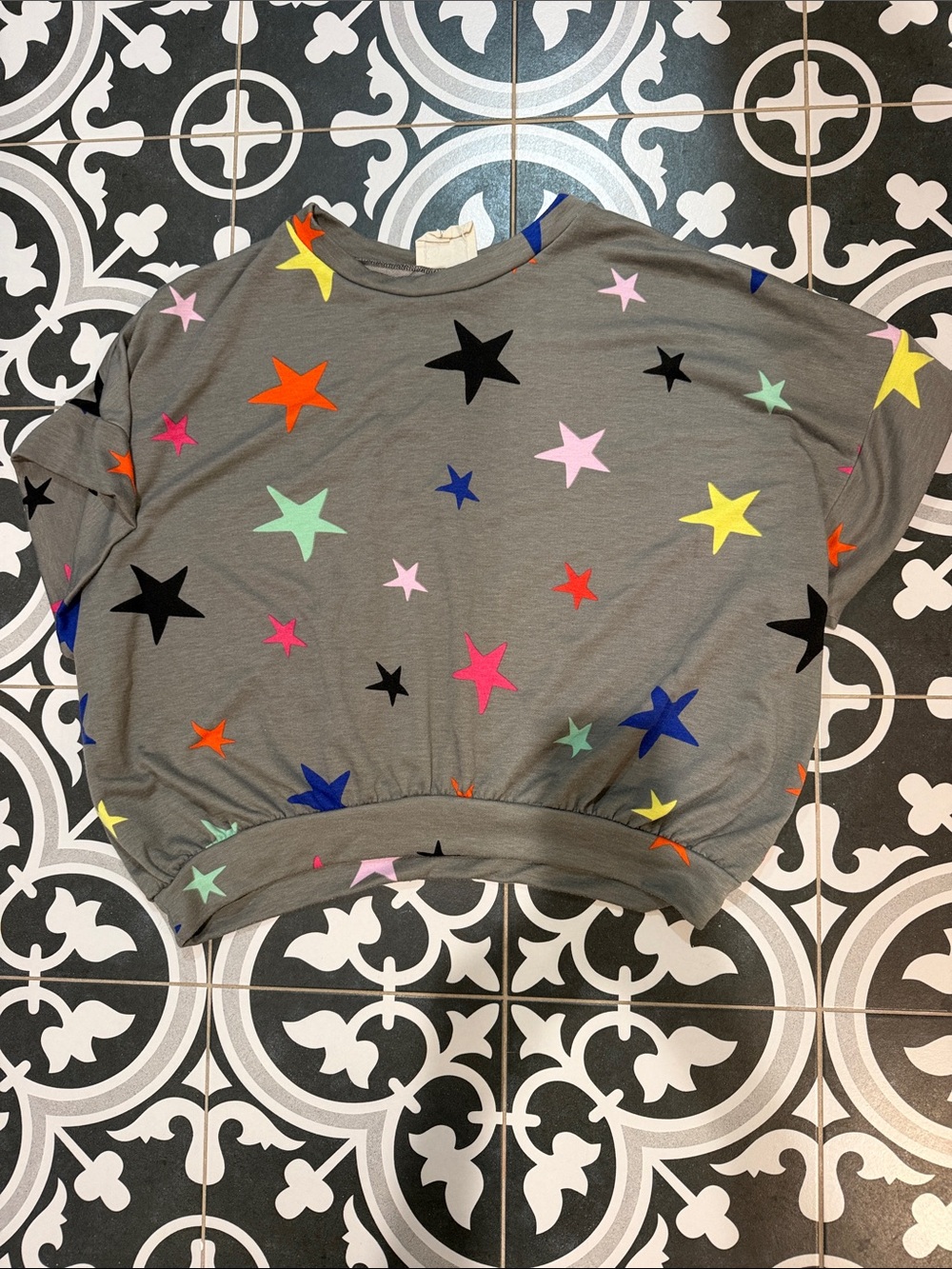 Fantastic Fawn Gray Star Print Sweatshirt with Multicolor Stars